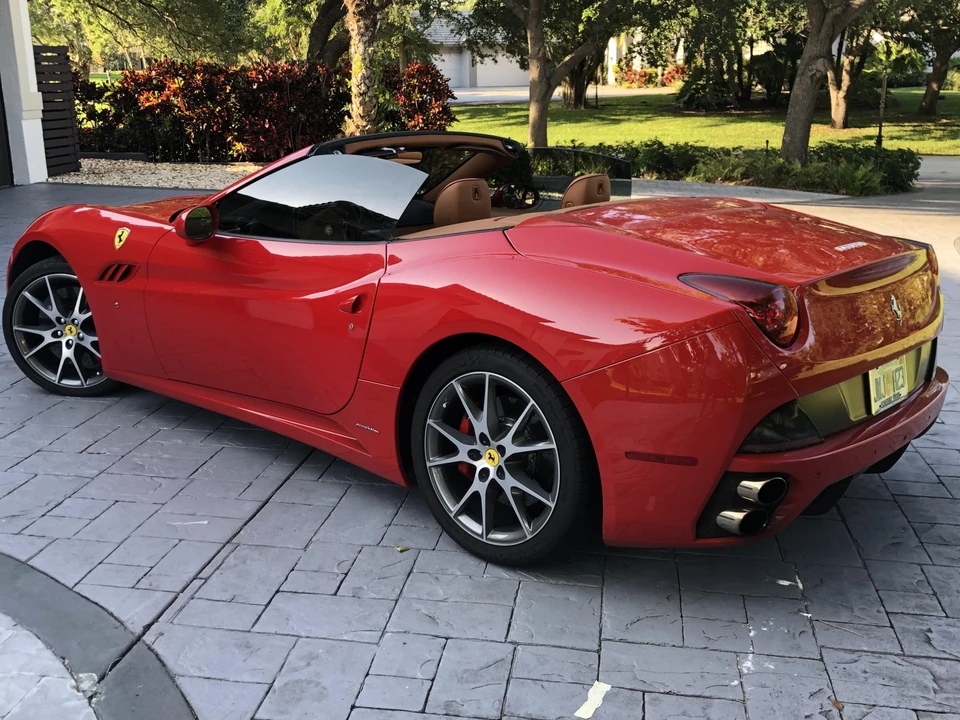 2010 Ferrari California - Image 4 of 31