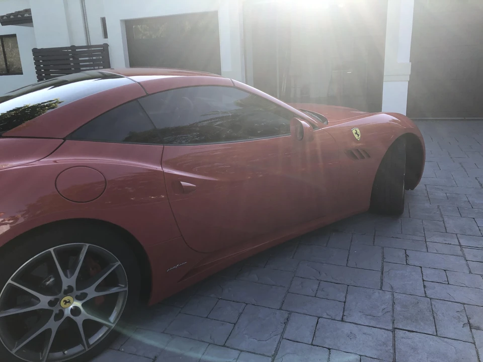 2010 Ferrari California - Image 17 of 31
