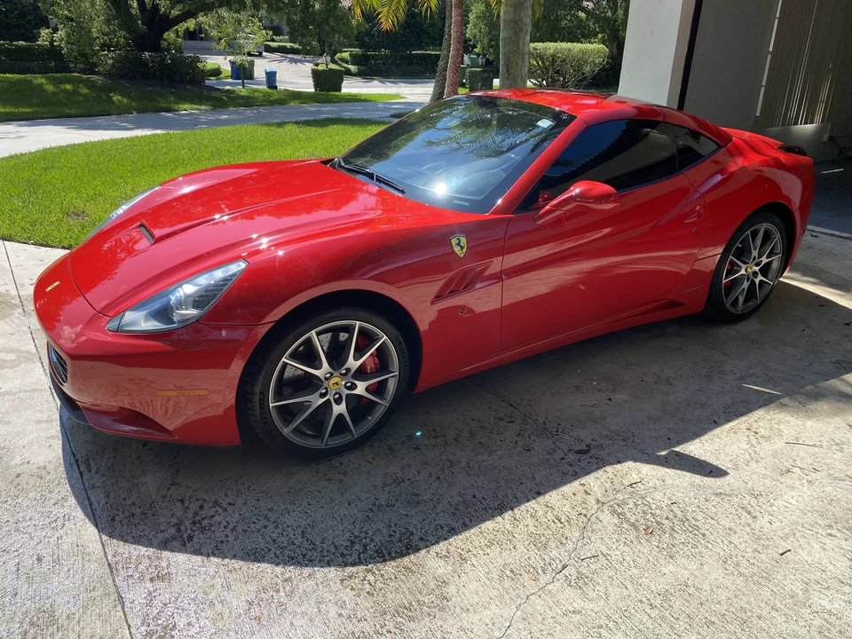 2010 Ferrari California - Image 3 of 31