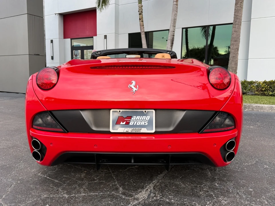 2010 Ferrari California - Image 15 of 21