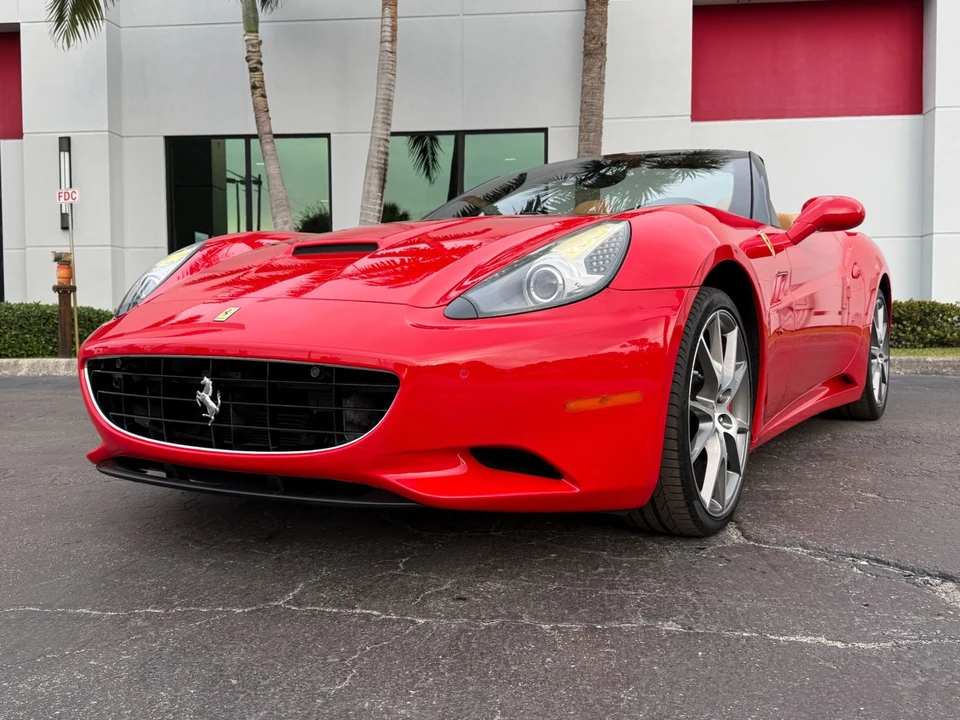 2010 Ferrari California - Image 8 of 21