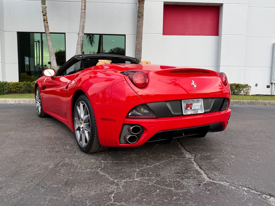 2010 Ferrari California - Image 13 of 21