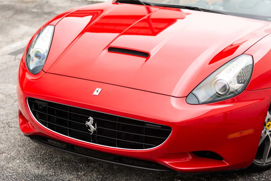 2010 Ferrari California - Image 6 of 31