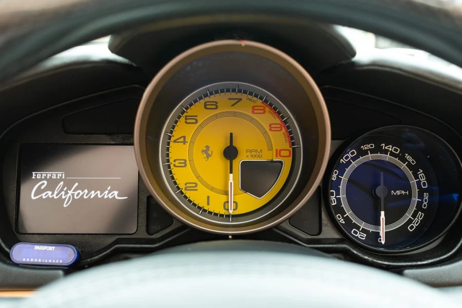 2010 Ferrari California - Image 21 of 31