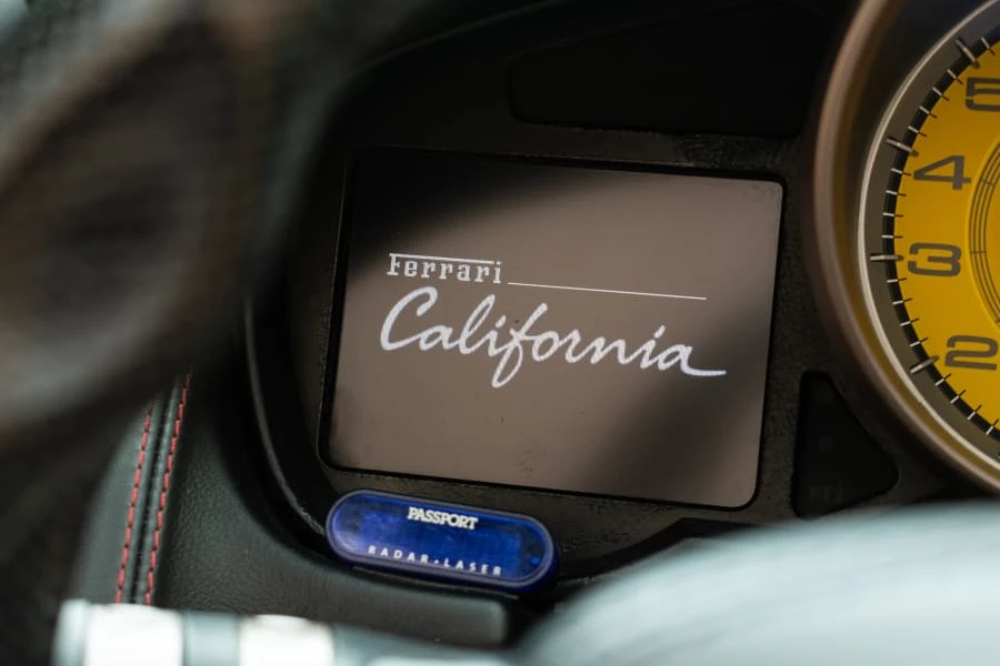 2010 Ferrari California - Image 22 of 31