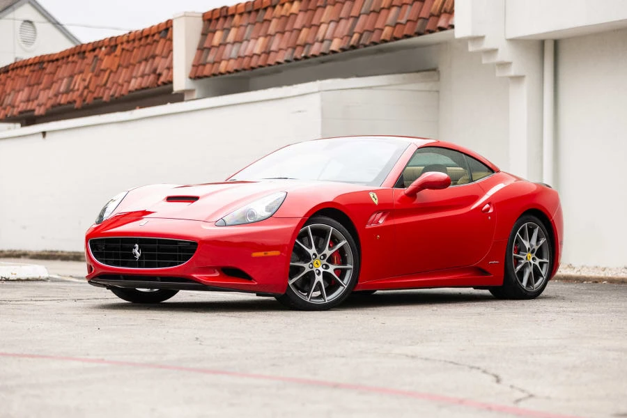 2010 Ferrari California - Image 11 of 31