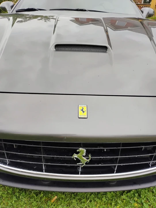 2010 Ferrari California - Image 12 of 21