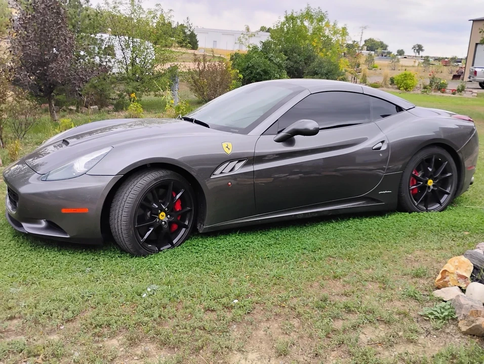2010 Ferrari California - Image 5 of 21