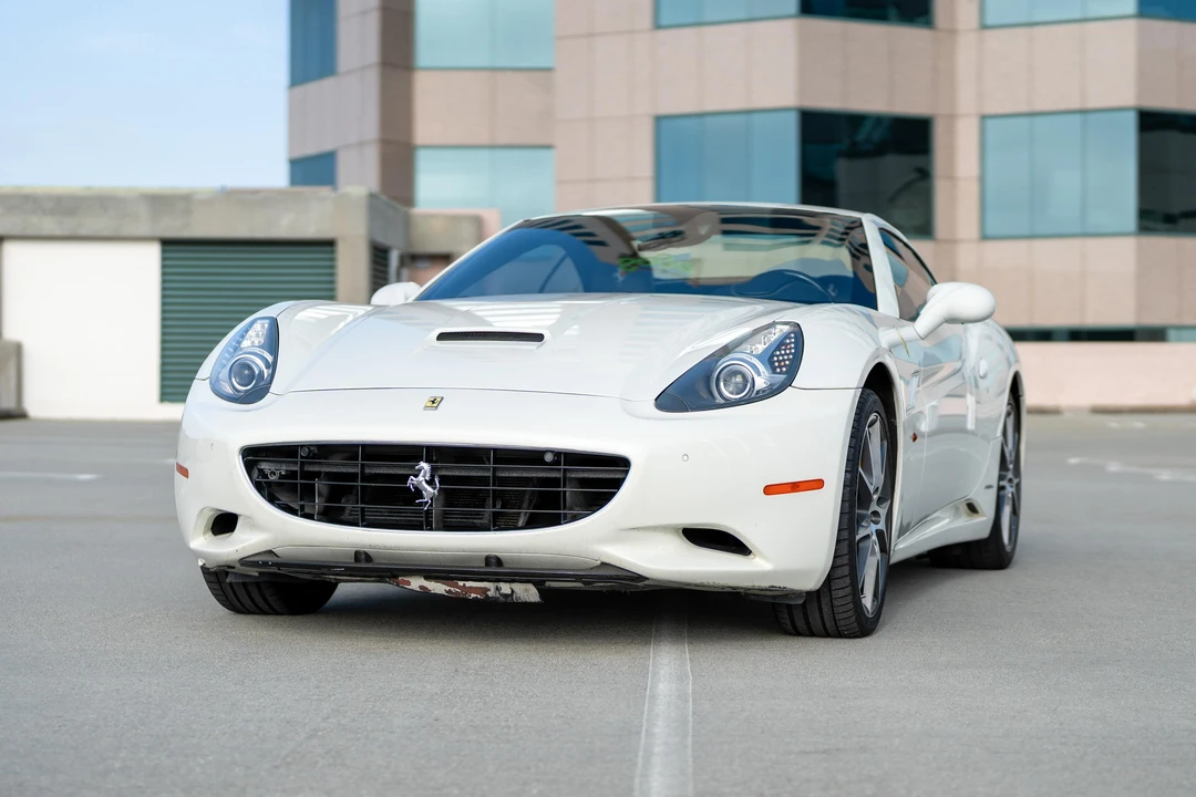 2010 Ferrari California - Image 12 of 31