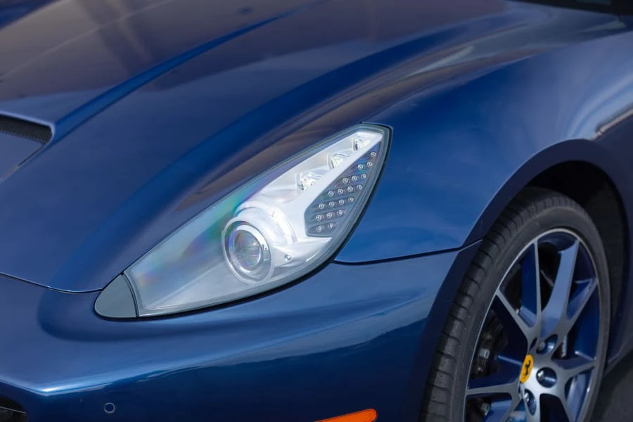 2010 Ferrari California - Image 21 of 31