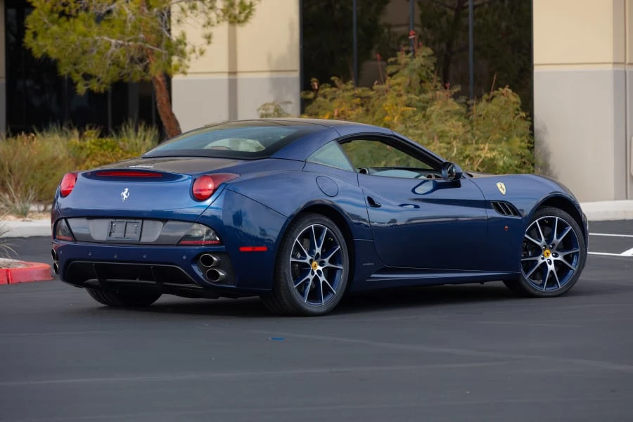 2010 Ferrari California - Image 3 of 31