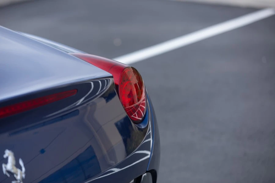 2010 Ferrari California - Image 16 of 31