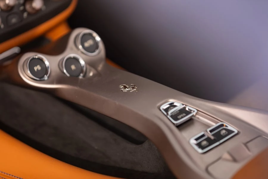 2010 Ferrari California - Image 29 of 31