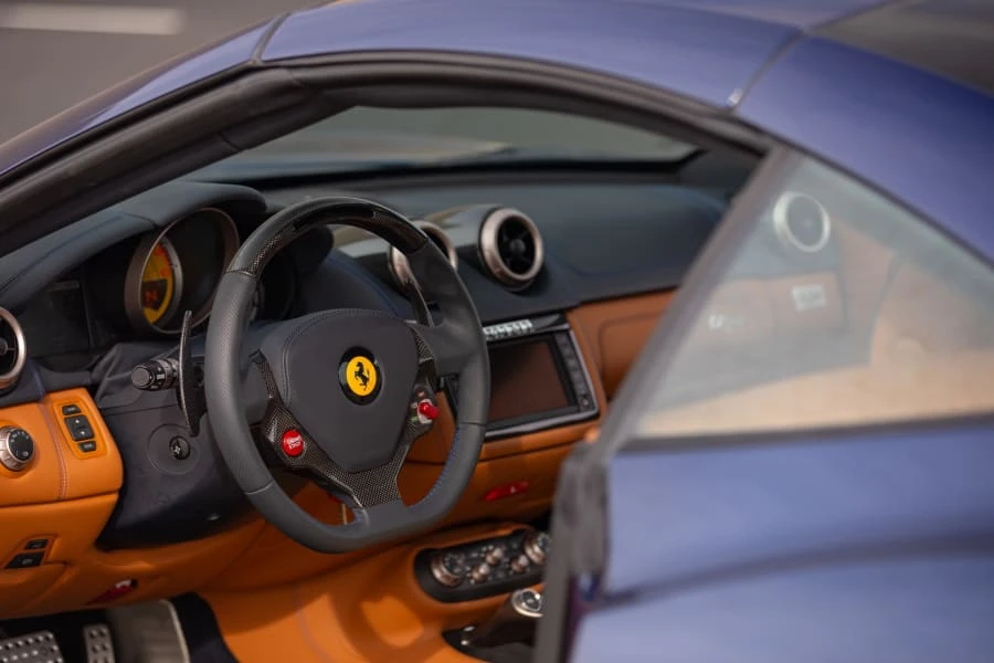 2010 Ferrari California - Image 27 of 31