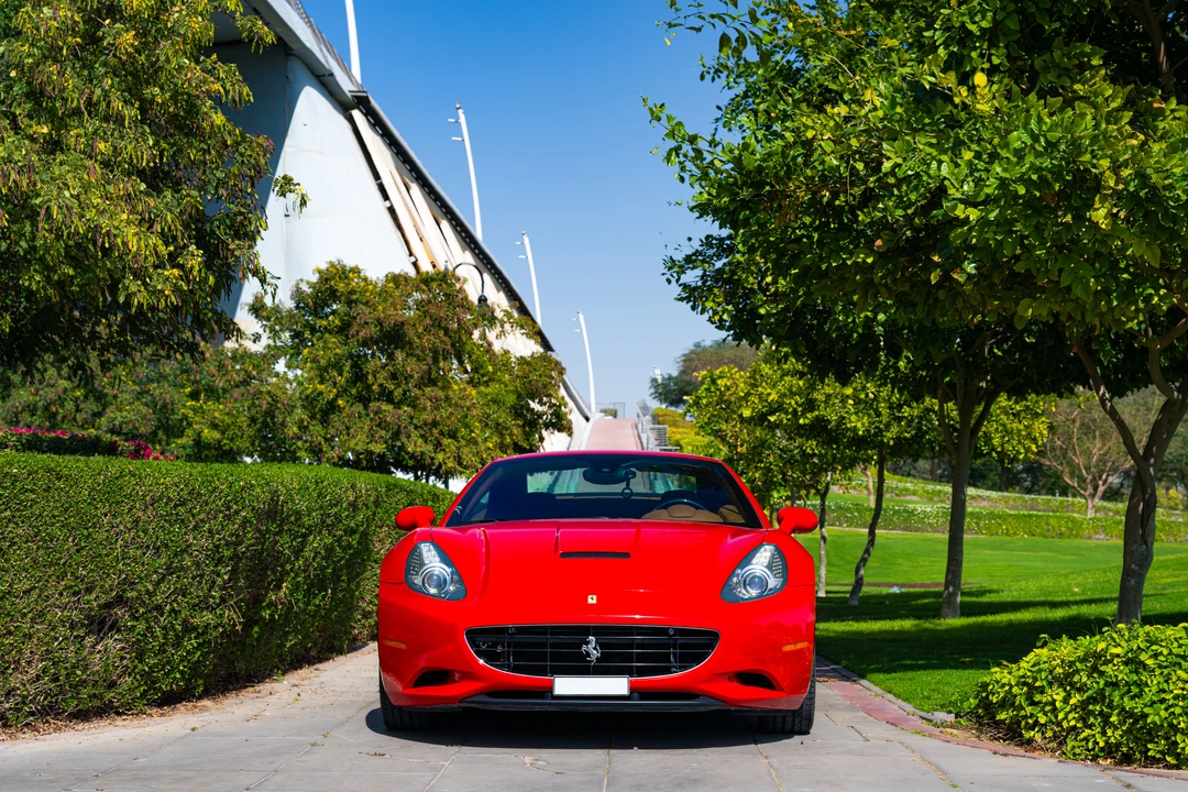 2010 Ferrari California - Image 2 of 31