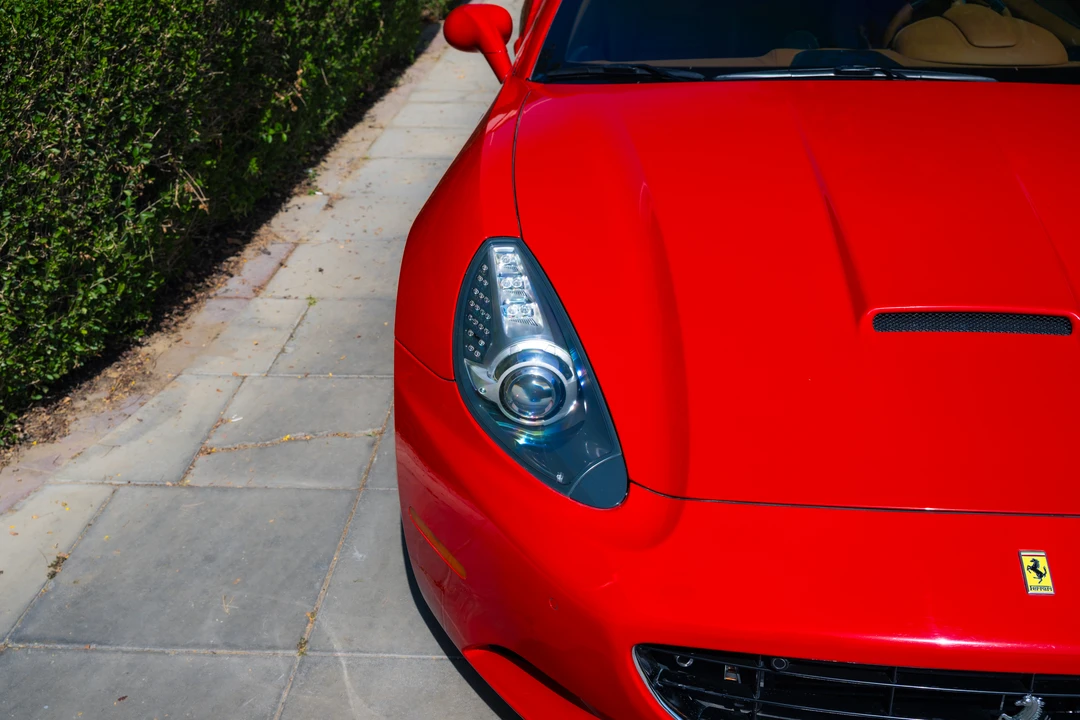 2010 Ferrari California - Image 16 of 31