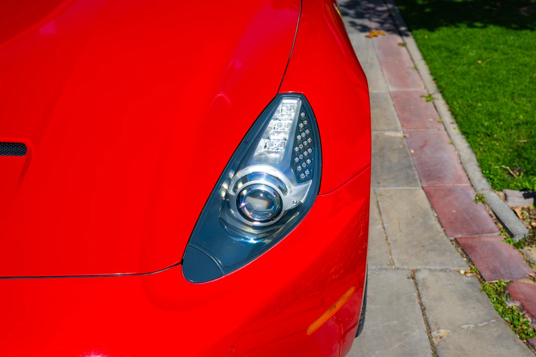 2010 Ferrari California - Image 17 of 31