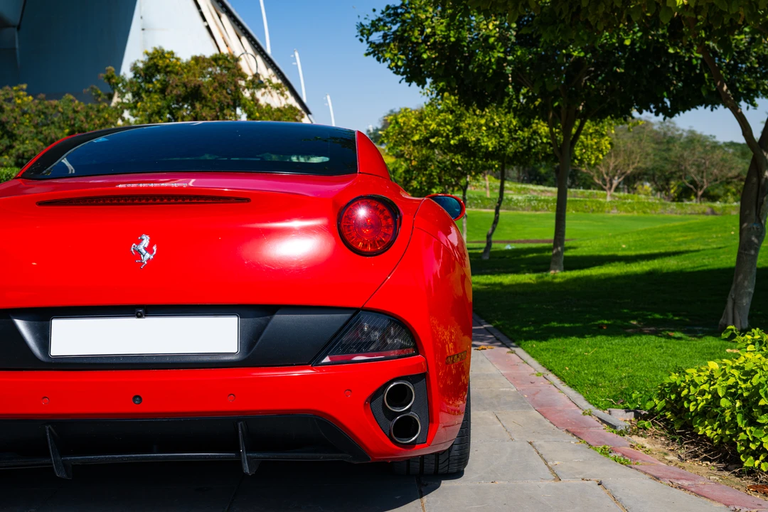 2010 Ferrari California - Image 18 of 31