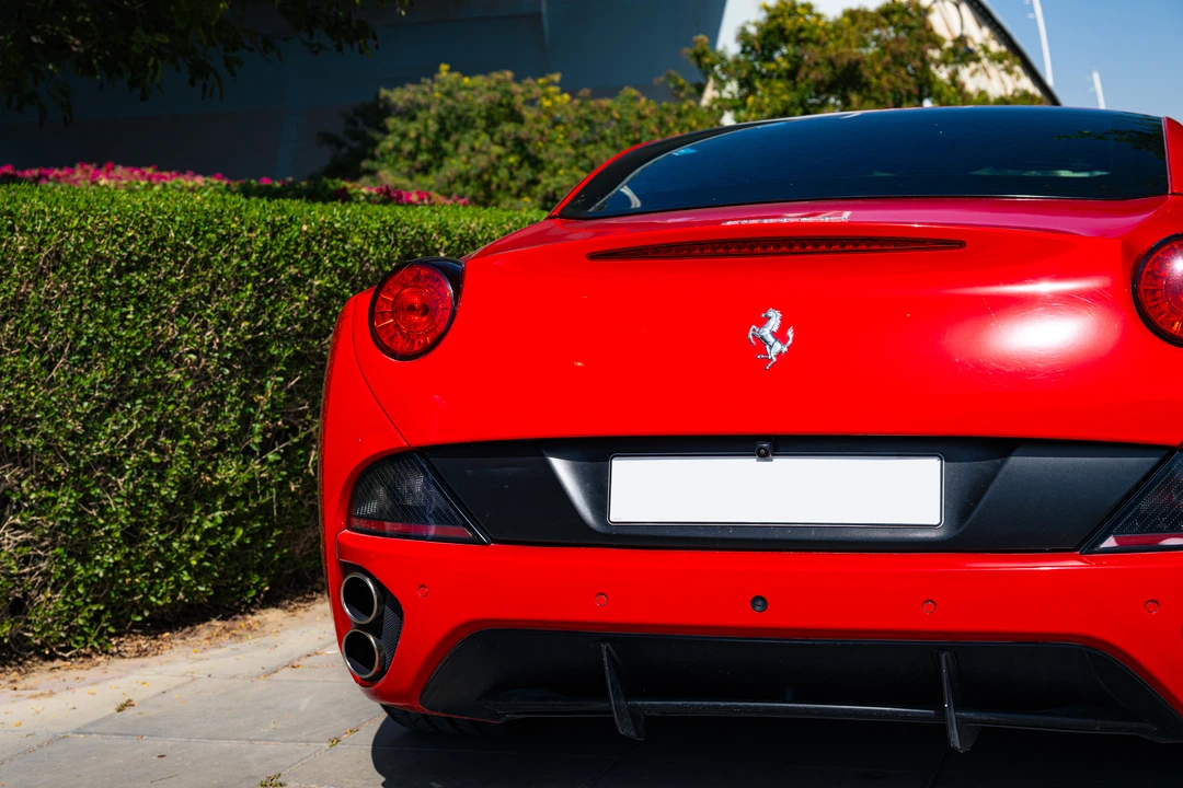 2010 Ferrari California - Image 19 of 31