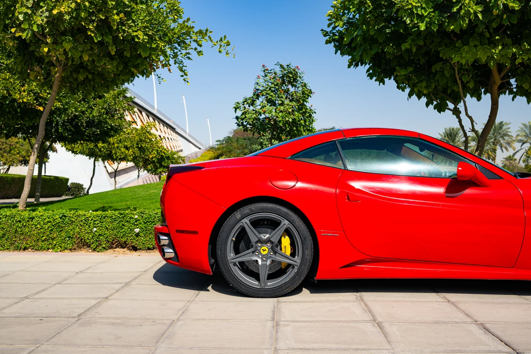 2010 Ferrari California - Image 29 of 31
