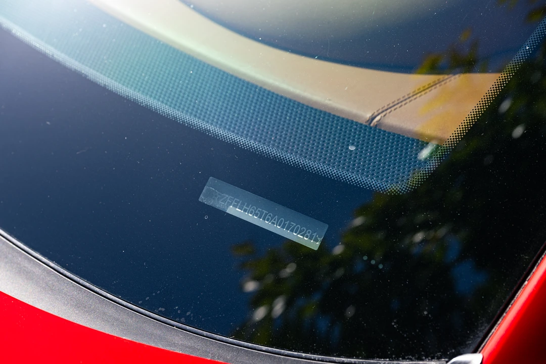 2010 Ferrari California - Image 22 of 31