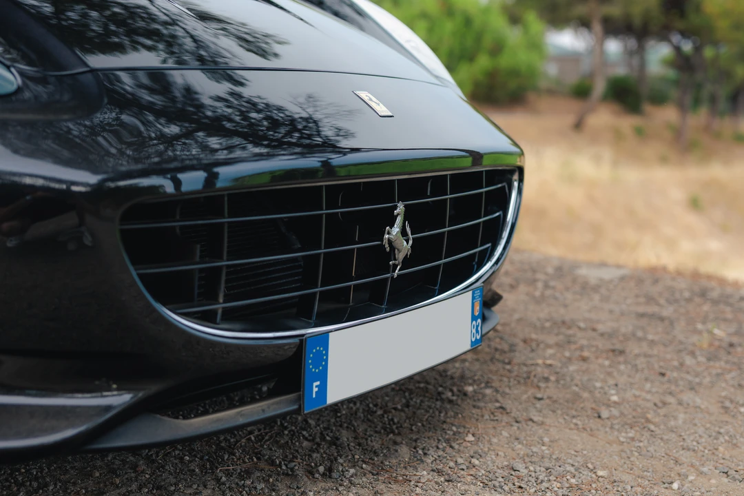 2010 Ferrari California - Image 12 of 31