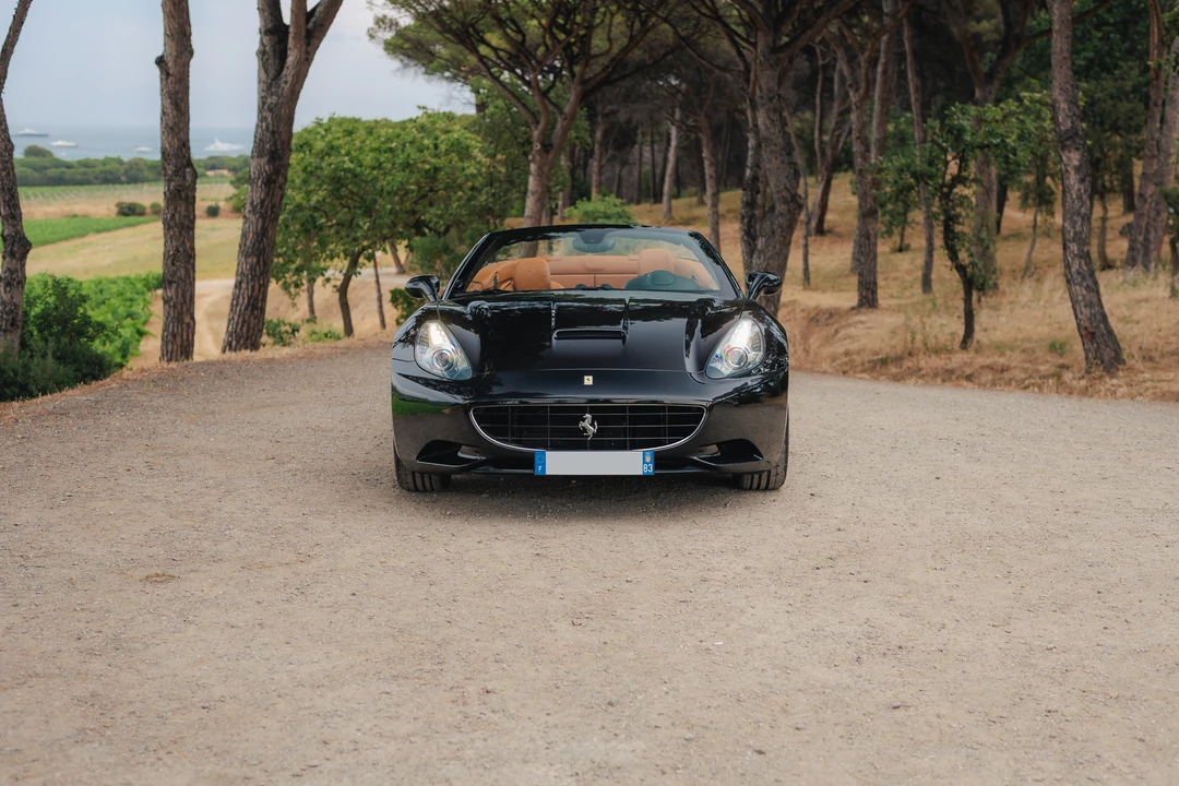 2010 Ferrari California - Image 10 of 31