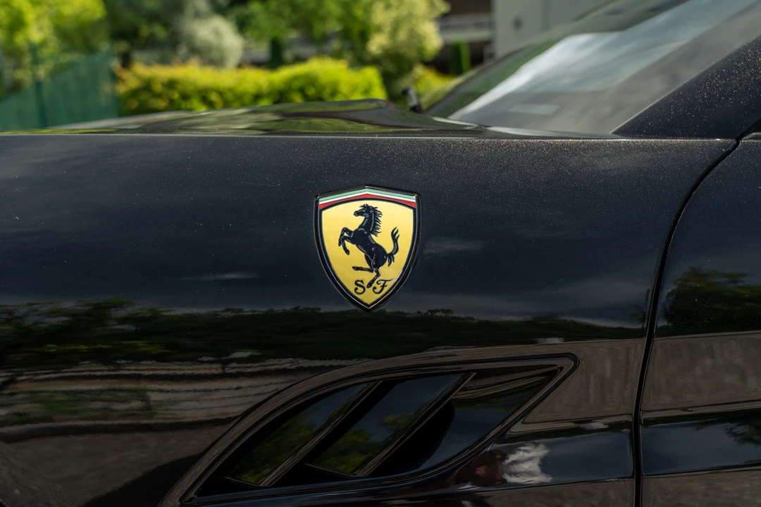 2010 Ferrari California - Image 16 of 31