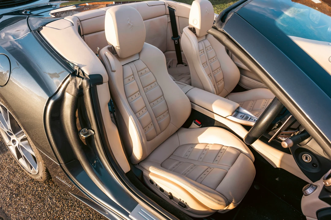 2010 Ferrari California - Image 5 of 21
