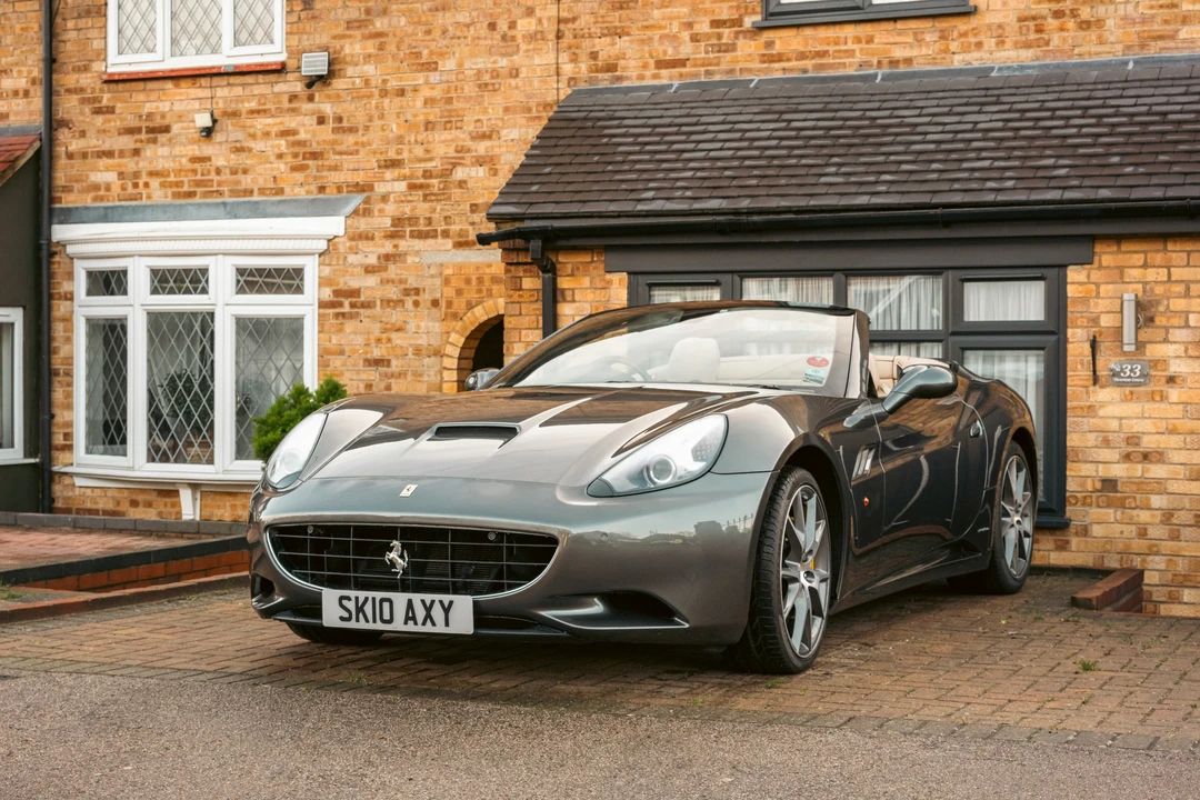 2010 Ferrari California - Image 3 of 21