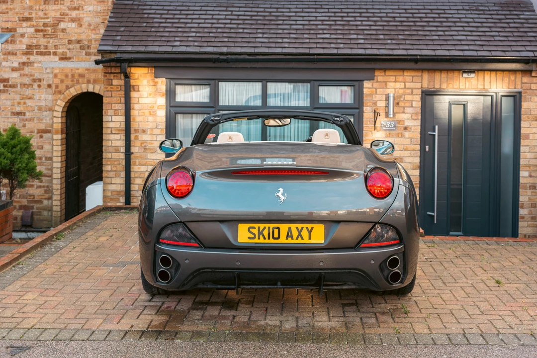2010 Ferrari California - Image 8 of 21
