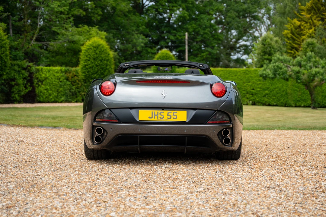 2010 Ferrari California - Image 6 of 31