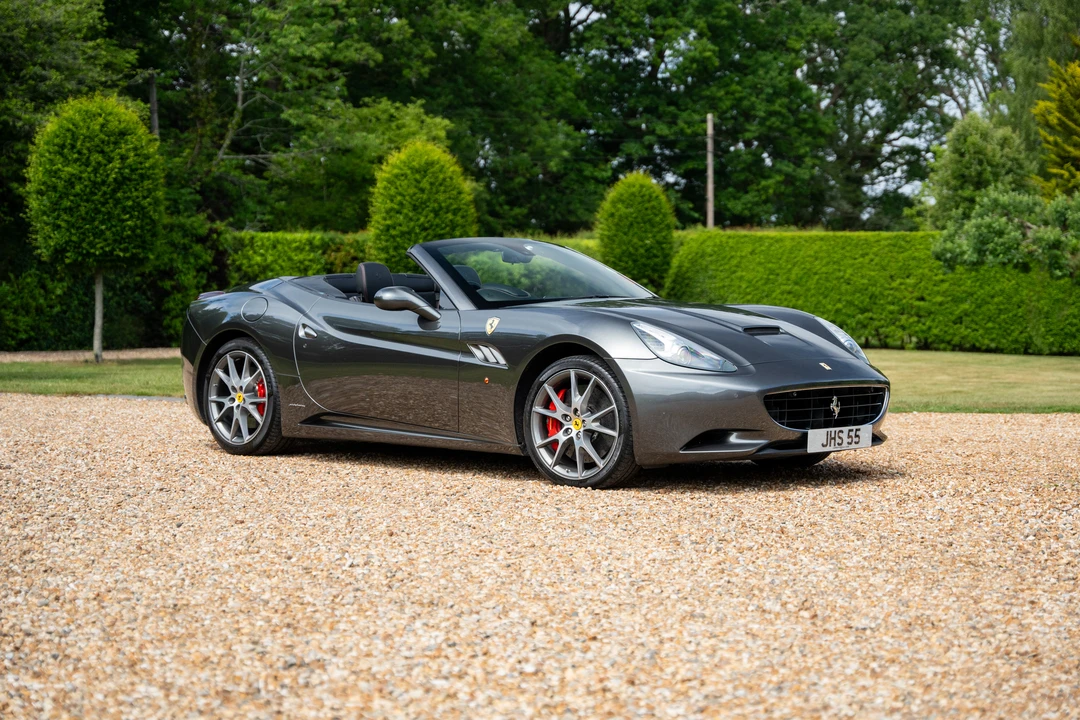 2010 Ferrari California - Image 9 of 31