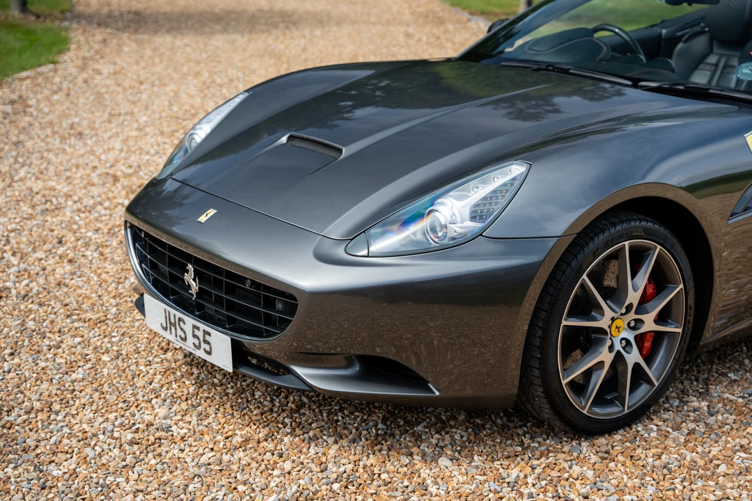 2010 Ferrari California - Image 19 of 31