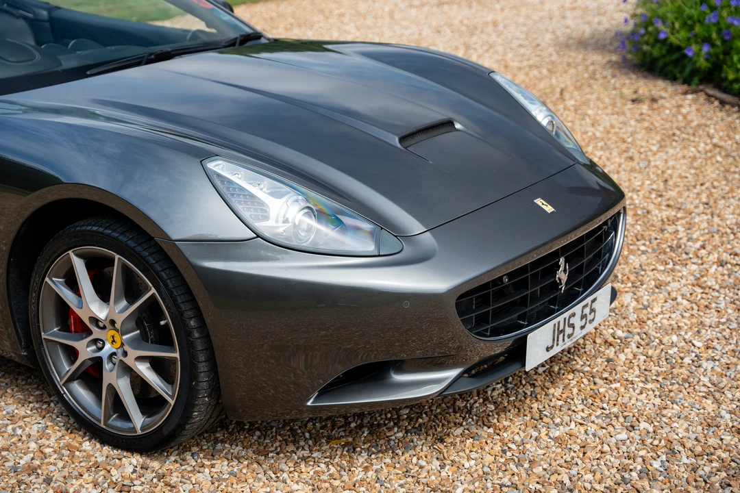 2010 Ferrari California - Image 22 of 31