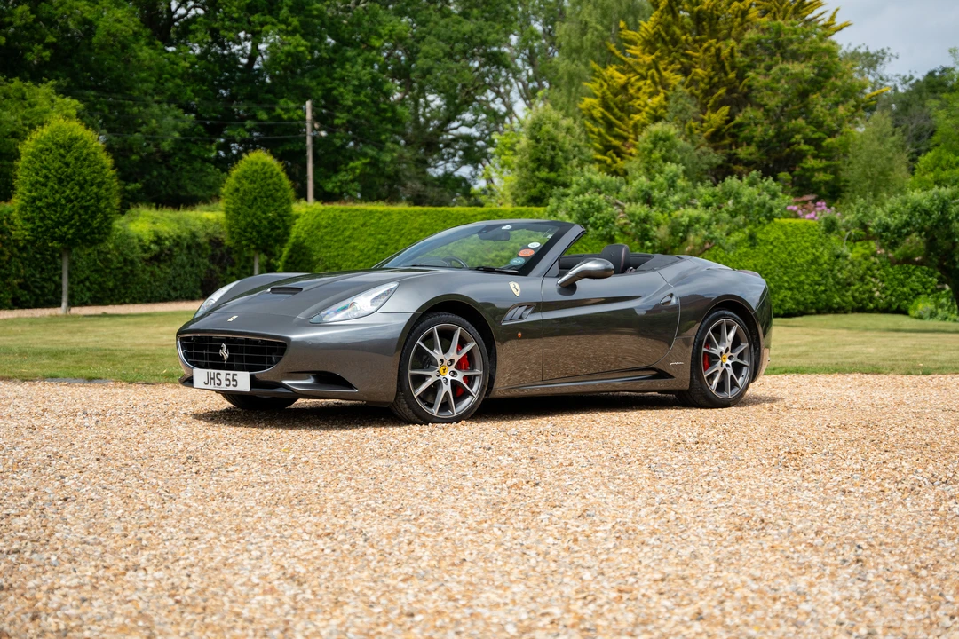 2010 Ferrari California - Image 12 of 31