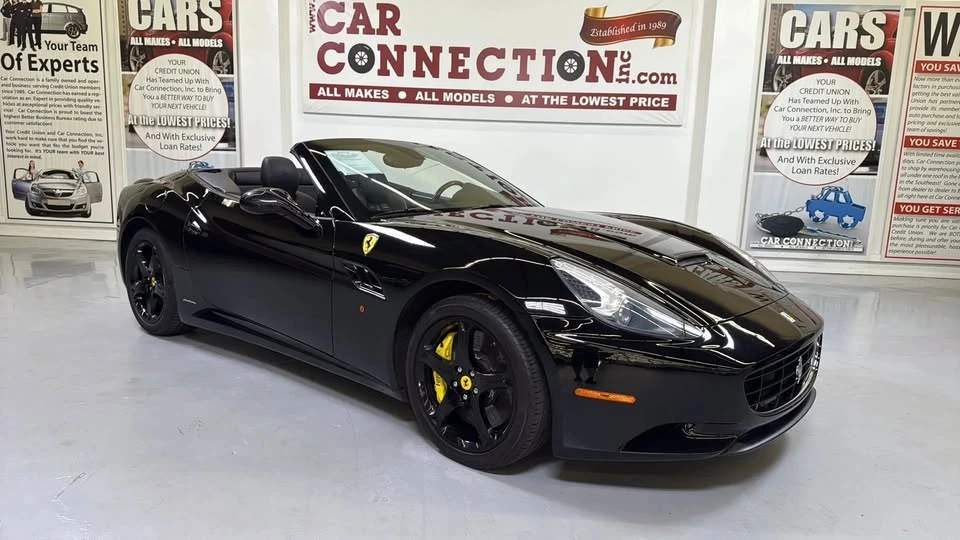 2010 Ferrari California - Image 17 of 20