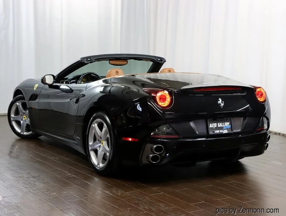 2010 Ferrari California - Image 8 of 19
