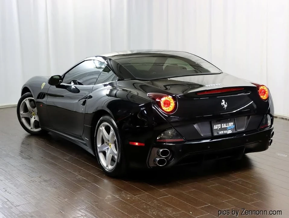 2010 Ferrari California - Image 10 of 19