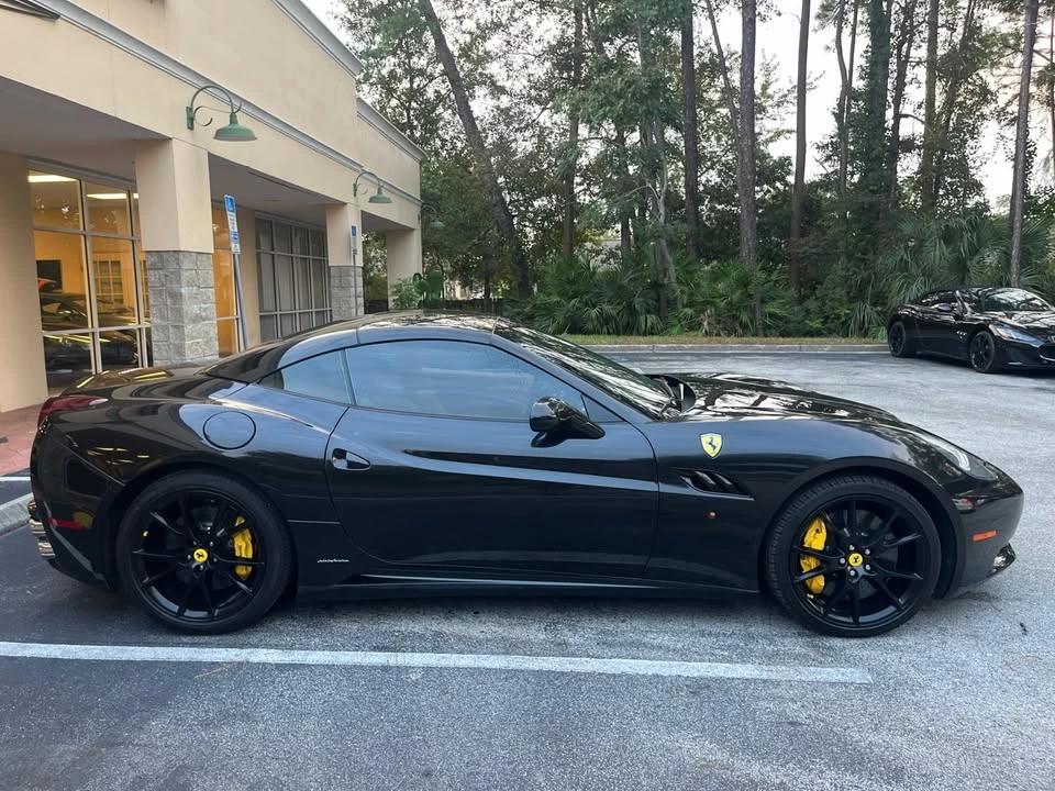 2010 Ferrari California - Image 15 of 19