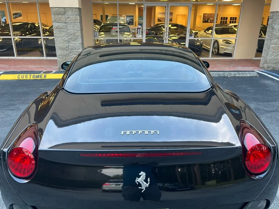 2010 Ferrari California - Image 19 of 19