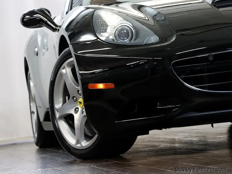 2010 Ferrari California - Image 4 of 20