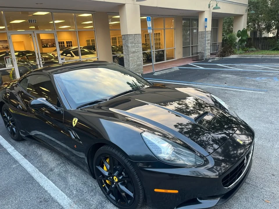 2010 Ferrari California - Image 14 of 19