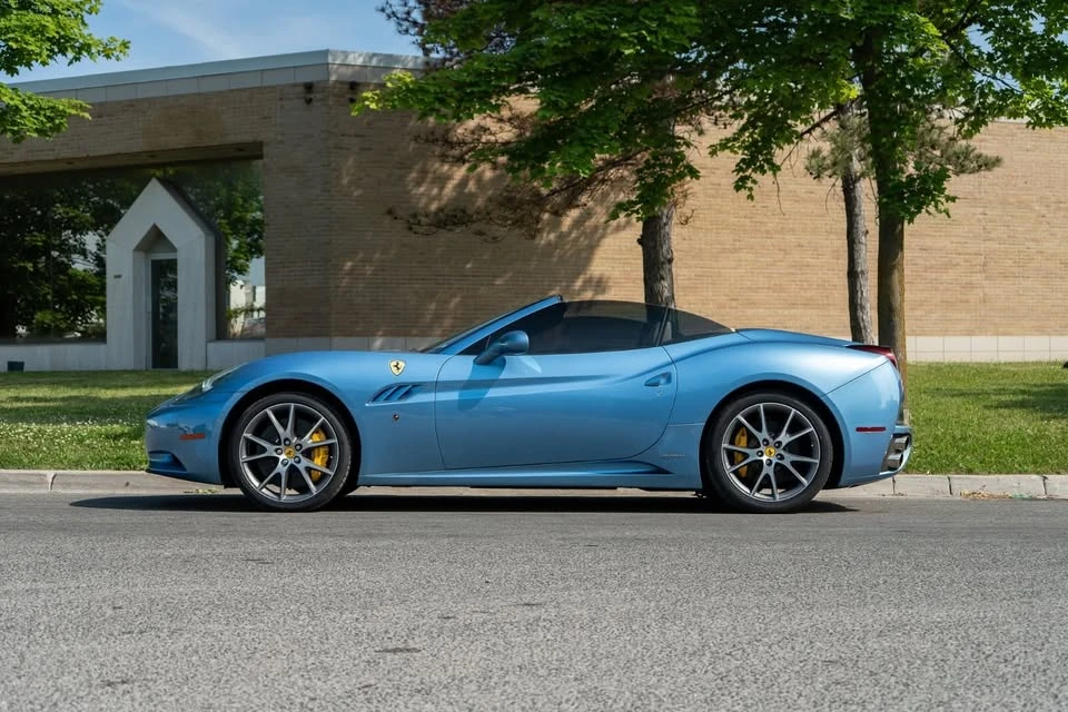 2010 Ferrari California - Image 4 of 12