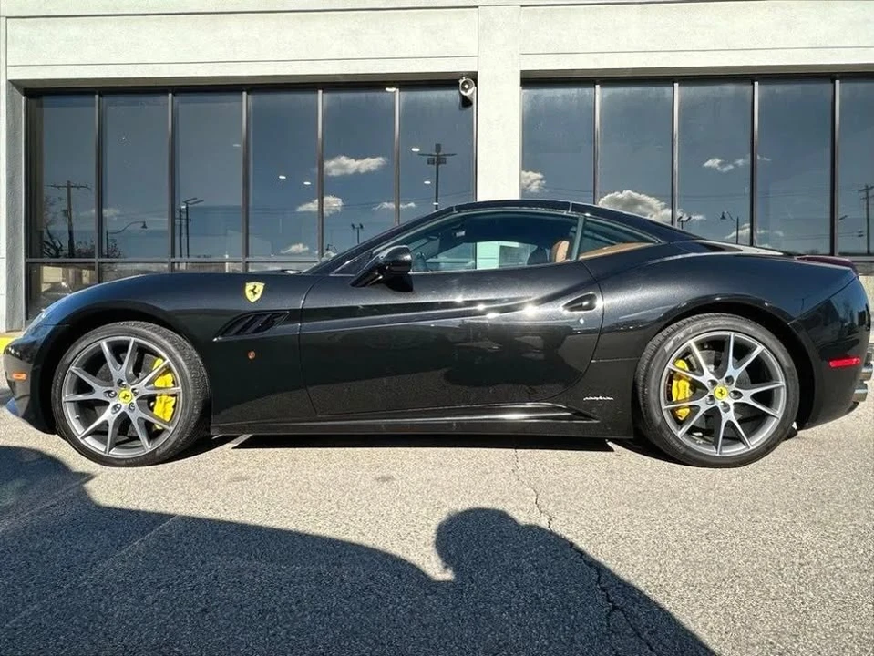 2010 Ferrari California - Image 6 of 15