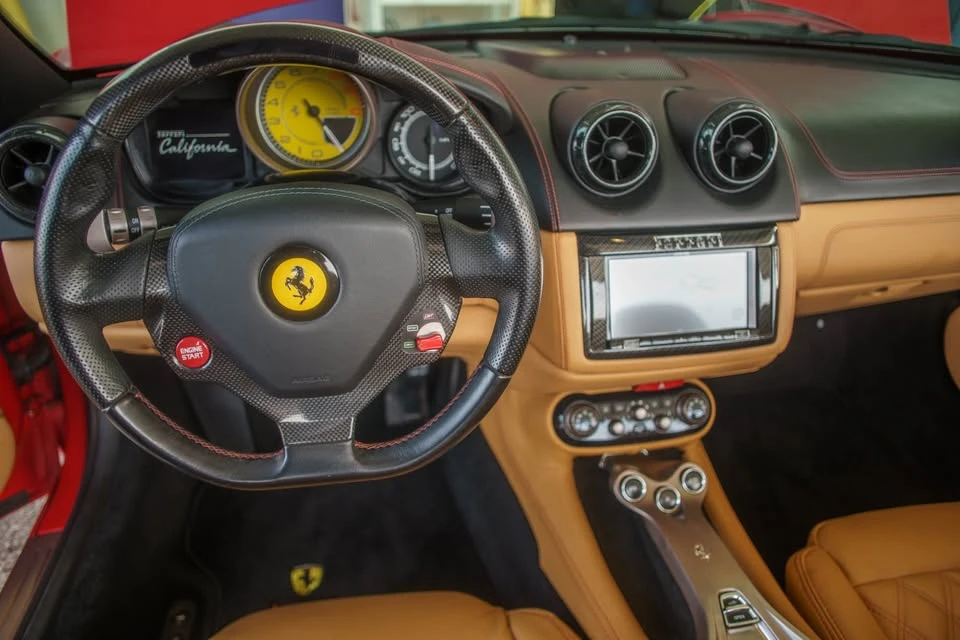 2010 Ferrari California - Image 12 of 19