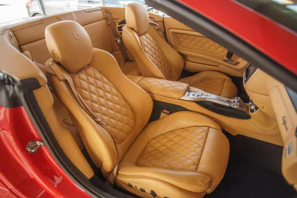 2010 Ferrari California - Image 11 of 19