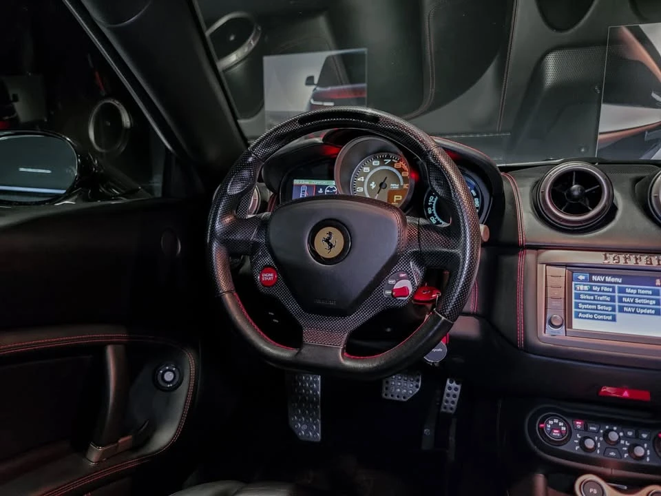 2010 Ferrari California - Image 11 of 20