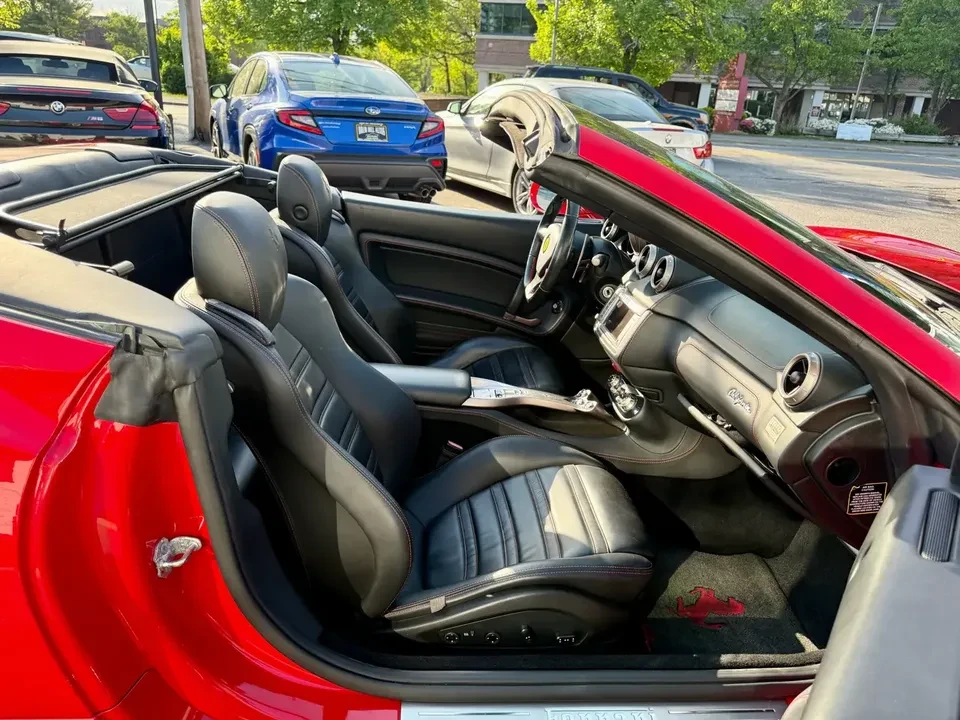 2010 Ferrari California - Image 20 of 20