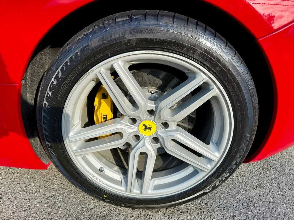 2010 Ferrari California - Image 11 of 20